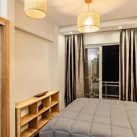 Zenhouse Apartment