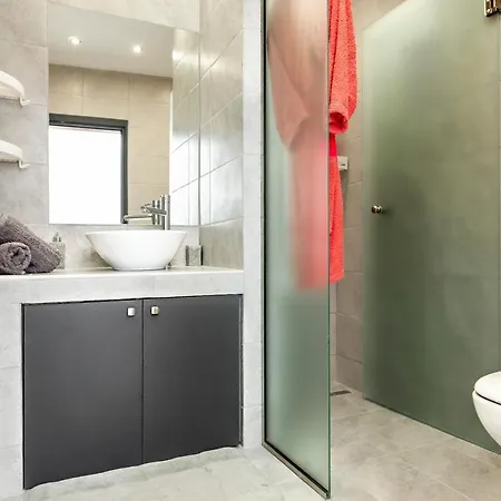 Zenhouse Apartament *