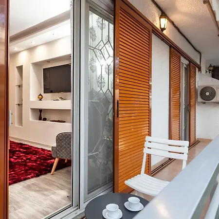 Zenhouse Apartment